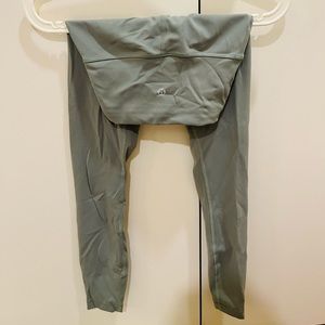 Lululemon yoga pant, advocado color, size 0